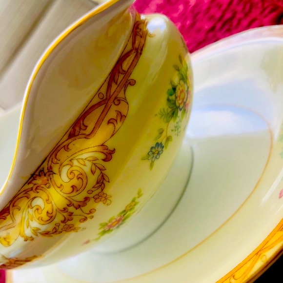 Vintage Noritake China gravy bowl - Picture 2 of 3